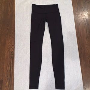 Lululemon Low Rise Full Length Wunder Under Legging Black size 4